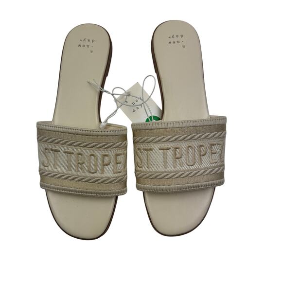 A New Day St. Tropez Slip On Slide Sandals Women's Size 10 - Picture 2 of 8